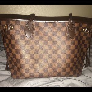 [SOLD] AUTHENTIC Louis Vuitton Neverfull PM